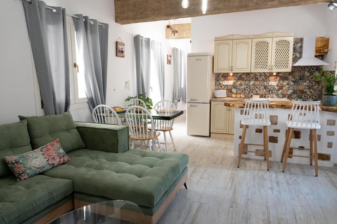 Onar Luxuries Apartment Ermoupoli Luaran gambar